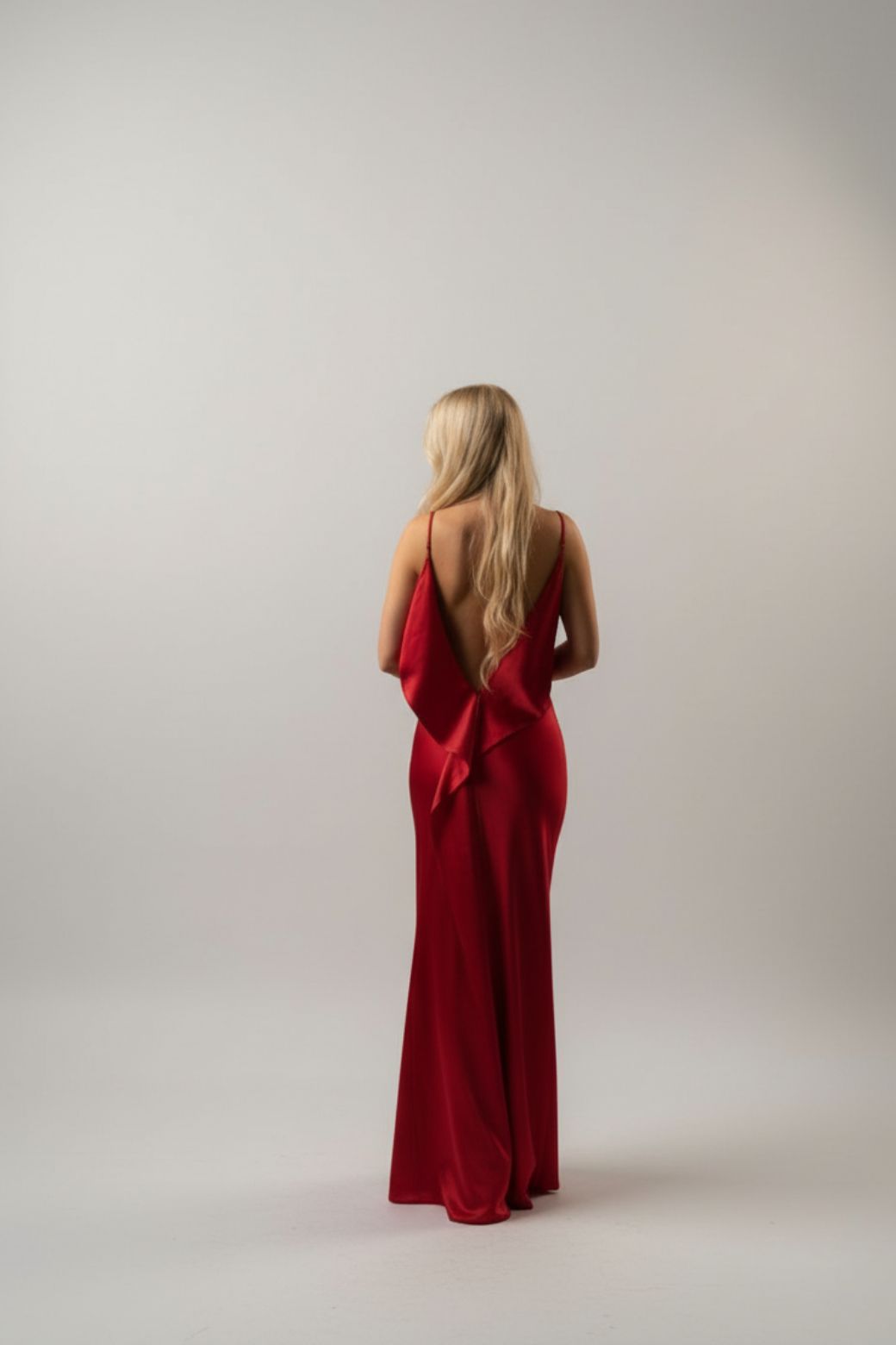 isalea dress Noemi luxury womenswear brand (1)