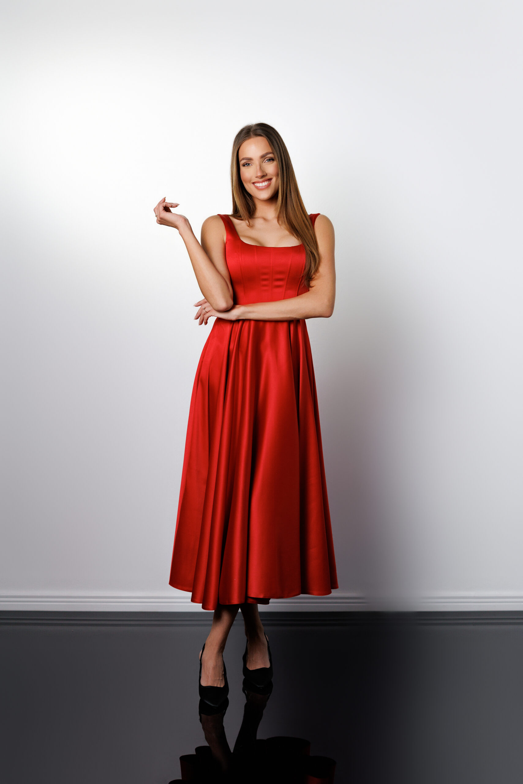scarlet-dress